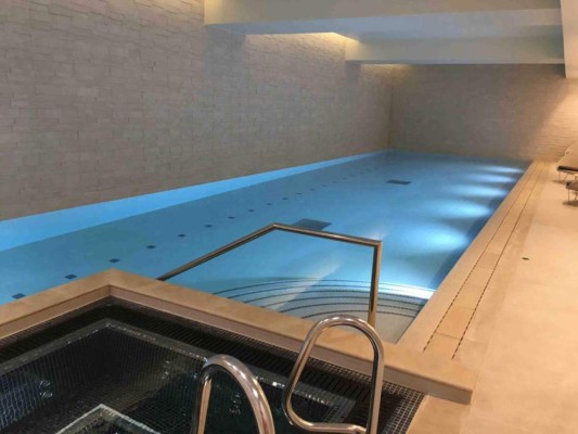 El lujoso apartamento en el que vive Pep Guardiola en Manchester