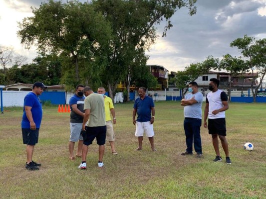 Lágrimas y tristeza: así fue el último día y despedida de 'Chato' Padilla en el Victoria