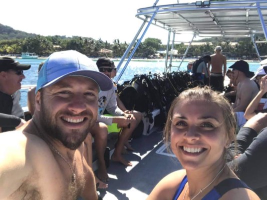 ¡Espectacular! Así disfruta del verano 2019 Sebastián Urrutia, preparador físico de Honduras