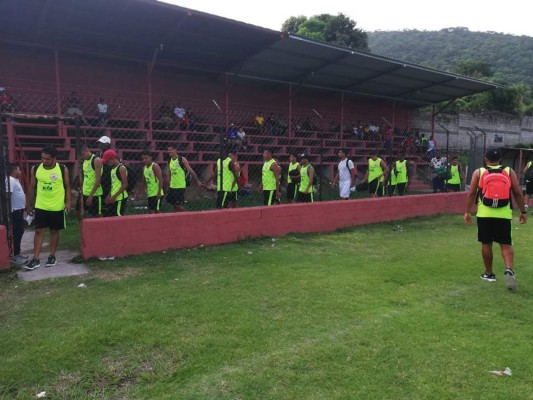 Así es el humilde estadio donde juega el 'PSG' de Honduras