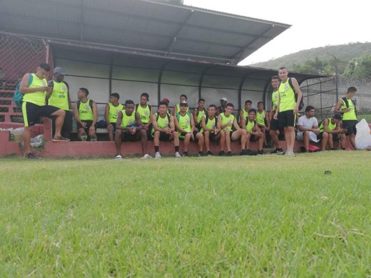 Así es el humilde estadio donde juega el 'PSG' de Honduras