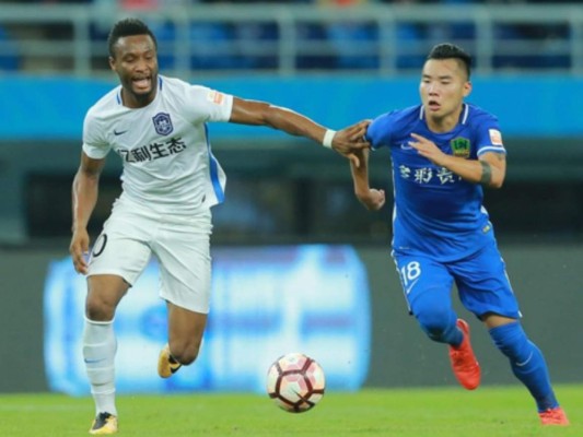 ¡OLVIDADOS! Los cracks que se fueron a China y Japón y que no se volvió a saber de ellos