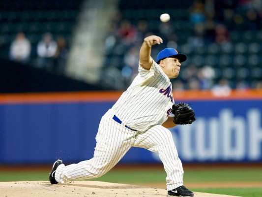 Bartolo Colón recupera su forma y Mets blanquean