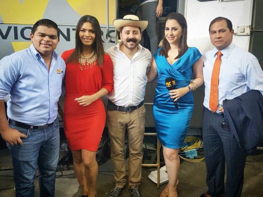 Presentadoras de Honduras levantan suspiros en el Día de la Independencia