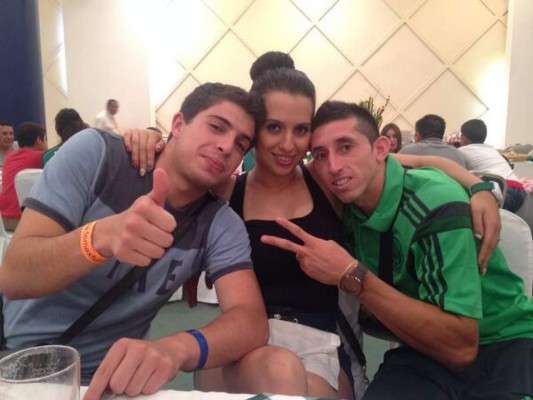 FOTOS: Héctor Herrera, el mexicano con la novia más linda del Tri