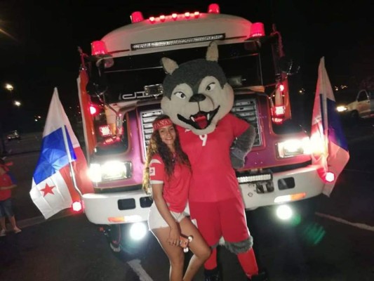 ¡Panamá despidió a sus heróes! El Rommel Fernández se vistió de gala para el amistoso ante Irlanda