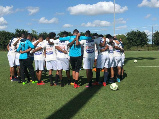 FOTOS: Así fue la curiosa práctica de la Selección de Honduras en Houston