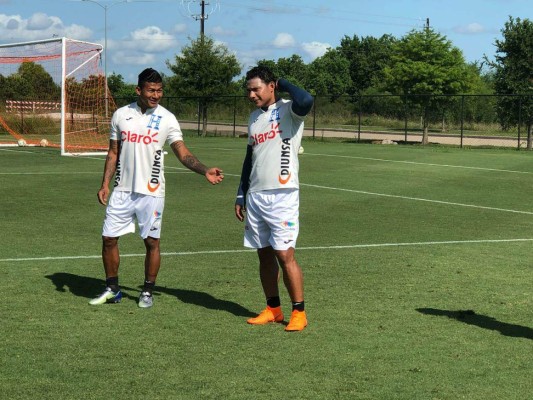 FOTOS: Así fue la curiosa práctica de la Selección de Honduras en Houston