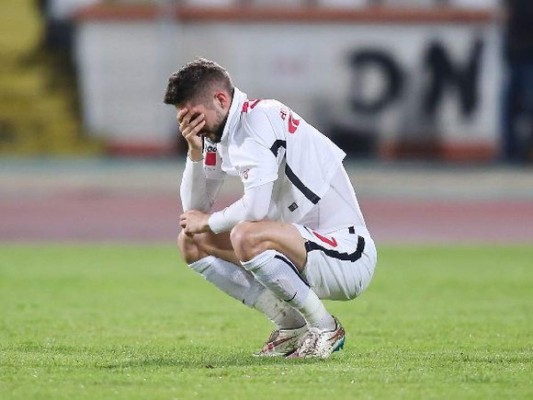 Terror, dolor y llanto en Rumania por muerte de Patrick Ekeng