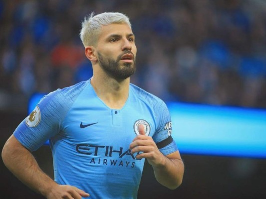 Guardiola planea un asalto en enero: el poderoso 11 que tendría el Manchester City... ¡con Messi!