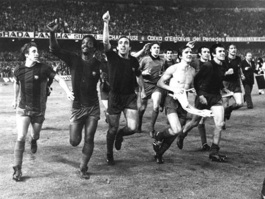 Del sufrimiento al milagro: las siete remontadas más épicas del Barcelona y va por otra más