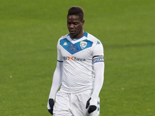 Mercado de fichajes: Confirmado el futuro de Messi, locura en el Chelsea y el exótico destino de Balotelli