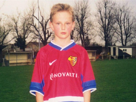 ¡Irreconocibles! Así eran de niños los cracks del Real Madrid y Barcelona