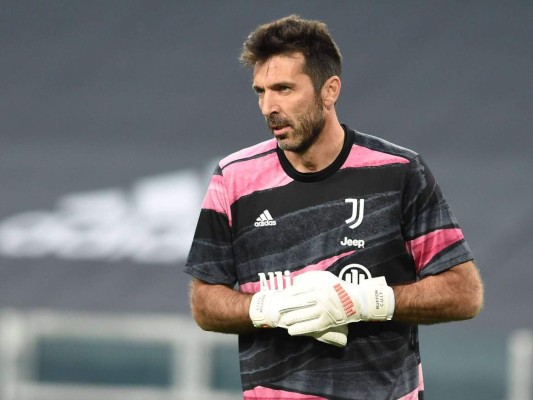 Mercado de fichajes: PSG confirma refuerzo, bombazo de Cristiano Ronaldo y... ¿Buffon al Barcelona?