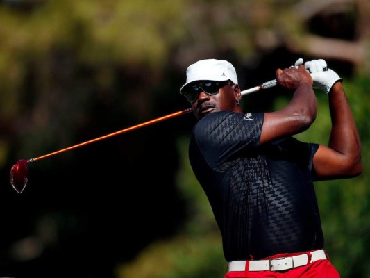 ¡Tremendo lujo! Michael Jordan y su espectacular campo de golf que ya inauguró