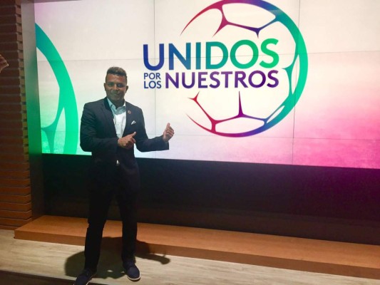 Así es la nueva vida de Carlos Pavón alejado de los banquillos