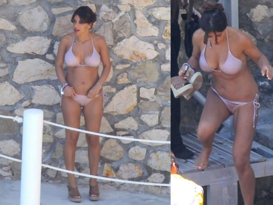 Daniella Semaan, la espectacular mujer de Cesc Fábregas y sus fotos 'subidas de tono'