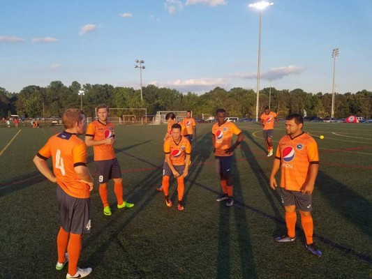 La otra legión; Los exfutbolistas hondureños que juegan burocrático en USA