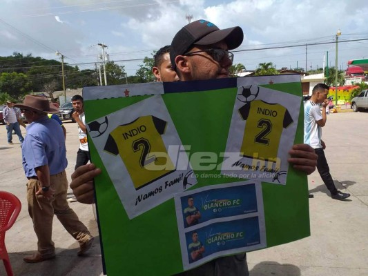 ¡AMBIENTAZO! Espectacular lleno en el Juan Ramón Brevé previo a la Gran Final de Ascenso