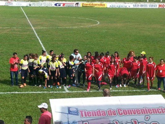 Así es Erika Aceituno, la sexy capitana de equipo femenino de Real Sociedad