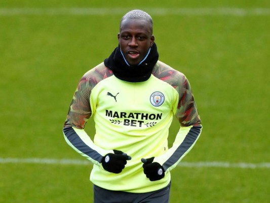 El infierno que vive un jugador del Manchester City en la cárcel: Pandillas, armas y ataques