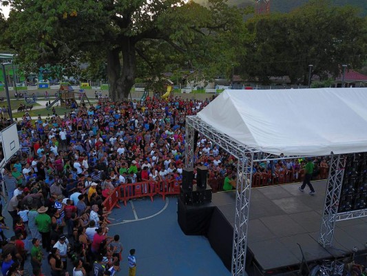 ¡Una locura! Selección de Honduras se llevó un gran cariño de Chamelecón