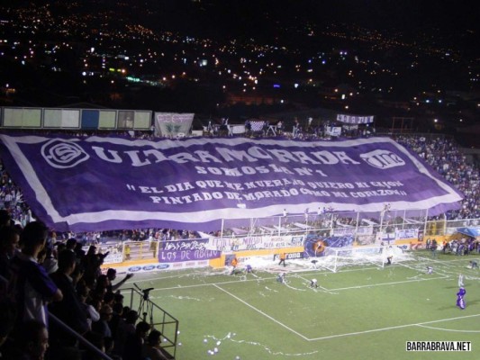 TOP: Las aficiones más apasionadas del fútbol centroamericano