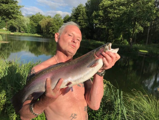 El increíble cambio de Paul Gascoigne, exjugador inglés que tocó fondo con las drogas y el alcohol