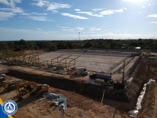 ¡Pequeño y cómodo! Así es el bonito estadio que construye el Club Universitario de Panamá