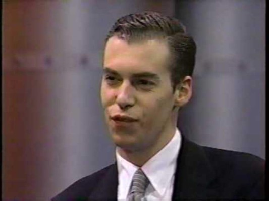 Antes y después: Así ha sido el drástico cambio físico de André Marín, periodista mexicano