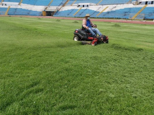 ¡El césped más verde! Así lucen los estadios de Honduras en esta cuarentena