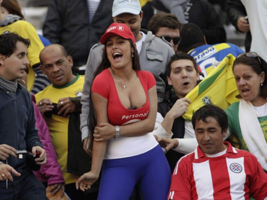 Los ¡deslices! de Larissa Riquelme, la paraguaya que estaría como presentadora en Río