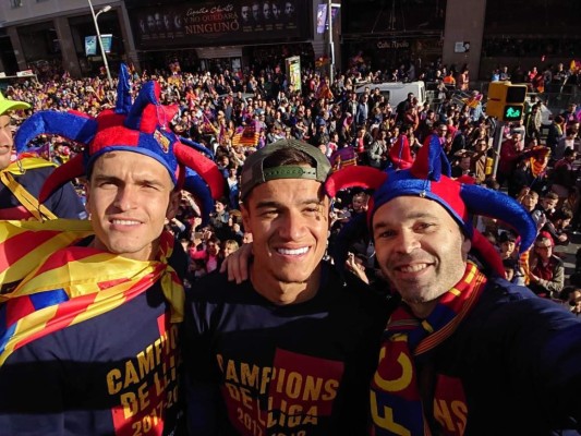 FOTOS: La gran celebración del FC Barcelona por el doblete en España