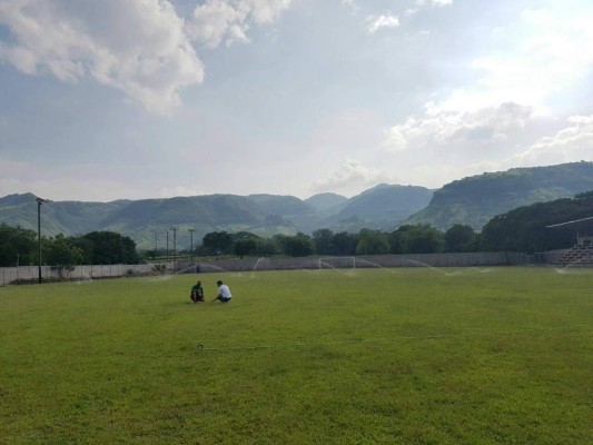Así es el nuevo y moderno estadio que se construye en Orocuina, Choluteca