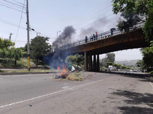 FOTOS: Así se vivieron los enfrentamientos y protestas en Honduras