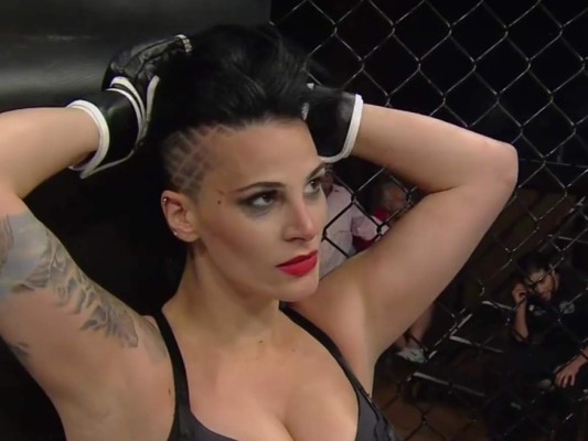 ¡Qué lindas! Así son ahora las luchas sexys entre mujeres de la UFC