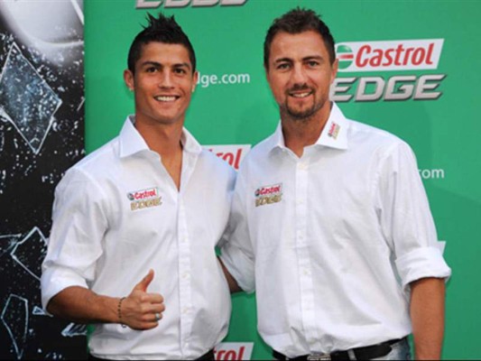 Ahora se dedica a las carreras de autos y escribió un libro donde le tira con todo a Messi, Cristiano y el Barcelona: 'Es falso y provocador'