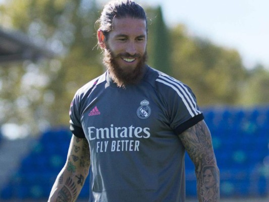 Mercado: La carambola Messi-Mbappé, bombazo del PSG y el Choco Lozano es noticia