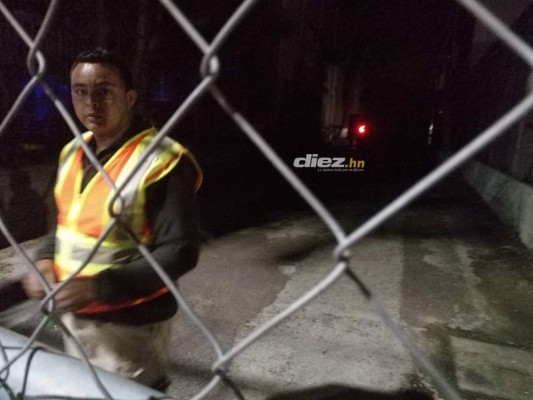 EN FOTOS: El traslado del cuerpo de Rafael Ferrari a la funeraria