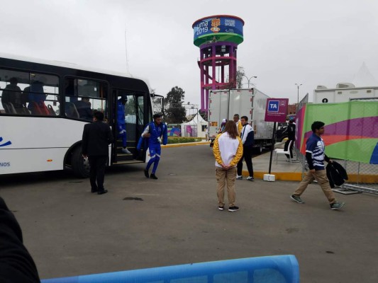 NO SE VIO EN TV: El abrazo de Coito a Vuelto, la carneada y el festejo de Honduras en Lima