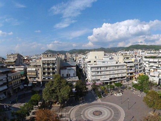 Su historia, economía y cultura: conoce Agrinio, la nueva ciudad donde vivirá Deiby Flores en Grecia