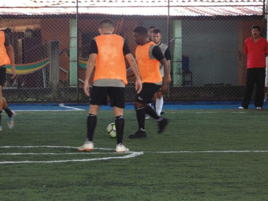 Fotos: Olimpia alista cambios, Real España esconde sus armas y Platense sin descanso