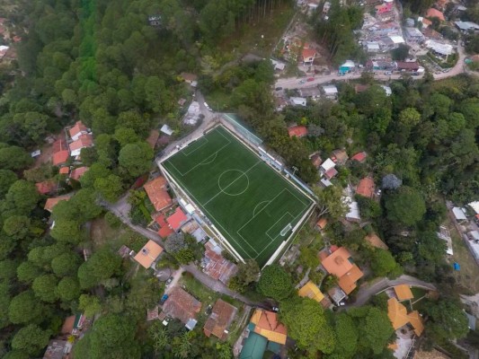 Así es la espectacular cancha sintética que fue inaugurada en Santa Lucía