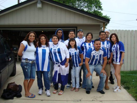 FOTOS: Conocé a Walter, uno de los aficionados más fieles a la Selección de Honduras