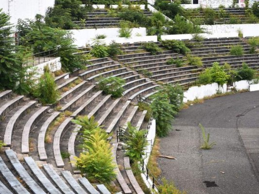 ¡Imágenes que parten el corazón! Estadios tristemente abandonados en Estados Unidos