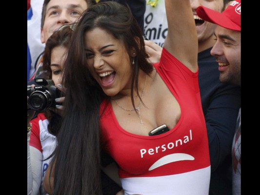 Los ¡deslices! de Larissa Riquelme, la paraguaya que estaría como presentadora en Río