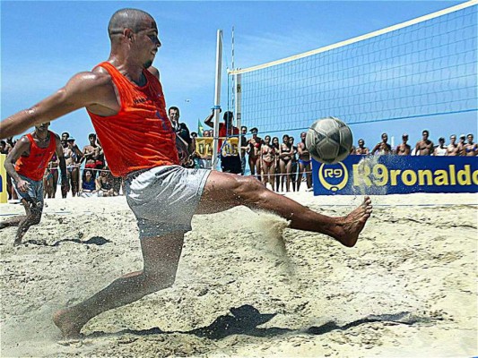 Ronaldo Nazario cumple hoy 39 años: Las fotos más curiosas del astro