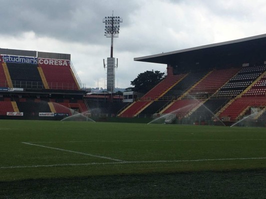 ¡ESPECTACULAR! Así quedó la cancha del estadio Alejandro Morera Soto tras remodelación