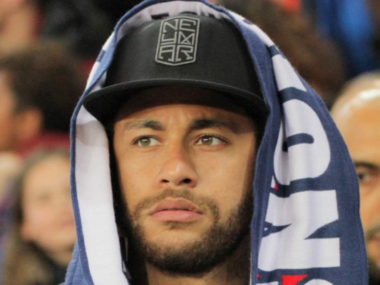 Los 10 futbolistas más ricos del mundo: Chico de 22 años del Leicester City, en el primer lugar