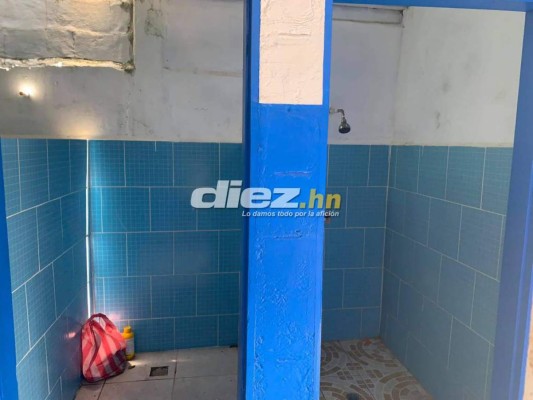 El cocinero, los tacos al sol y sin lujos: los futbolistas del Victoria que viven fuera de excentricidades en la sede